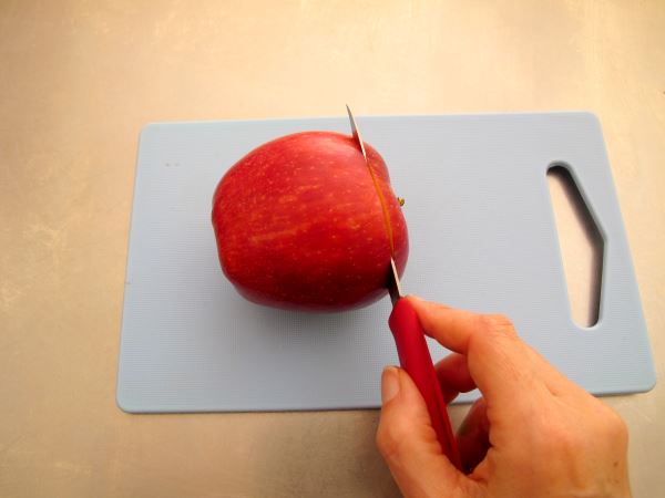 Receta infantil de halloween de brebaje de bruja paso 9