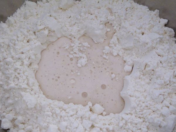 Masa casera de masa para pizza paso 6