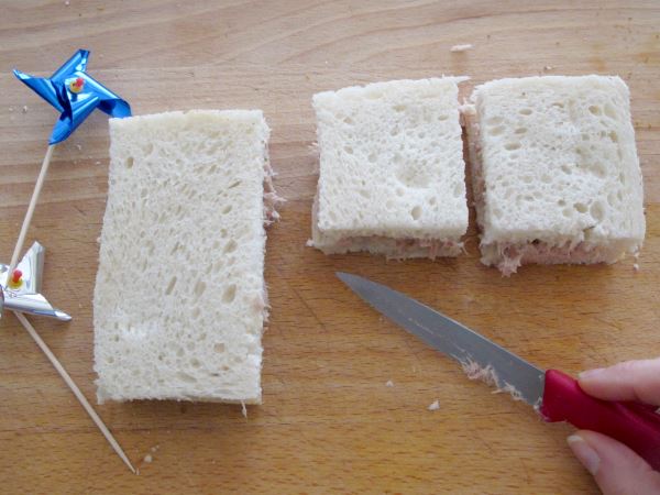 Receta infantil de mini sándwiches especial cumpleaños paso 39