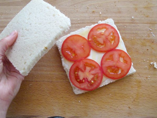 Receta infantil de mini sándwiches especial cumpleaños paso 44