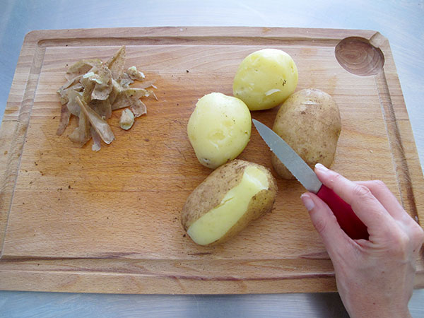 Receta infantil de ñoquis casseros paso 3