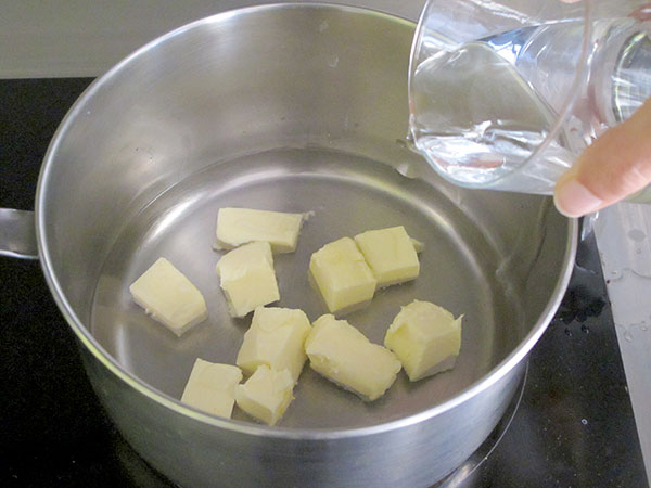Receta infantil de panecillos de queso gruyere paso 2