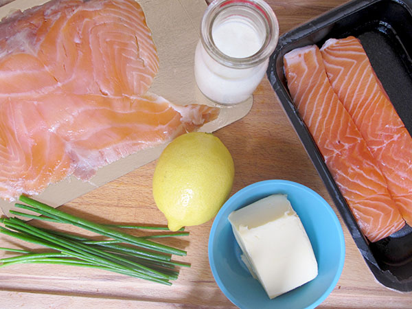 Receta infantil de rilletes de salmón paso 1