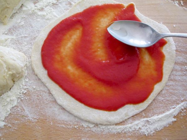 Receta mini pizzas variadas paso 10