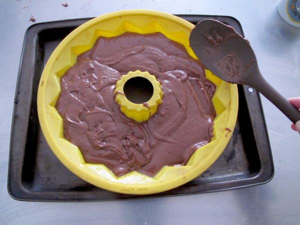 Receta pastel de chocolate sin huevos paso 7