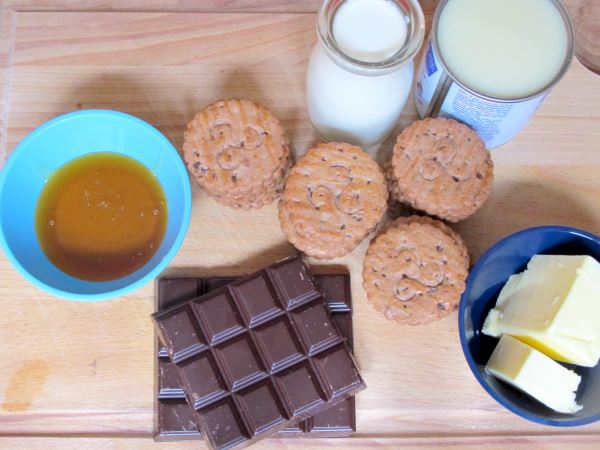 receta de tartaletas con chocolate y caramelo. Ingredientes